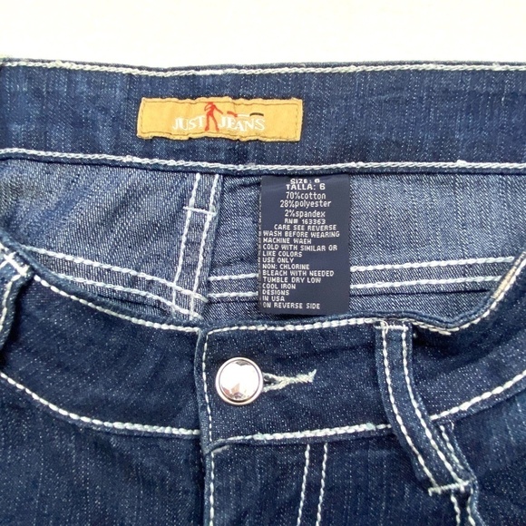 Just Jeans Skinny Leg Mid Rise Women's size 6 Dark Wash Blue Denim Jeans - Picture 4 of 4